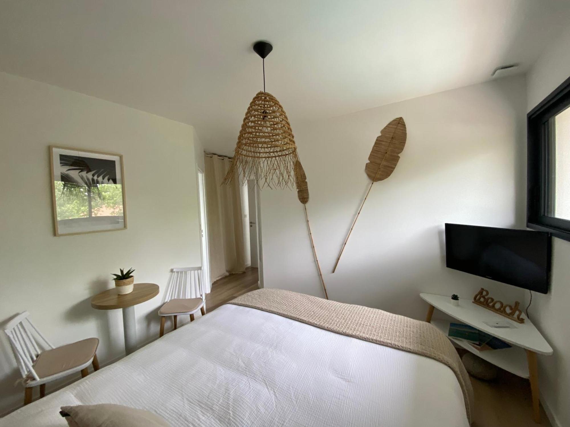 Chai Nous - Chambres D'Hotes A 500M Du Bassin Ares Ngoại thất bức ảnh